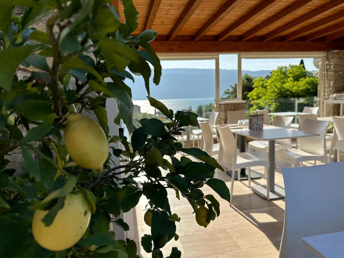 La Cascata Negli Ulivi Bed & Breakfast Toscolano Maderno Ngoại thất bức ảnh